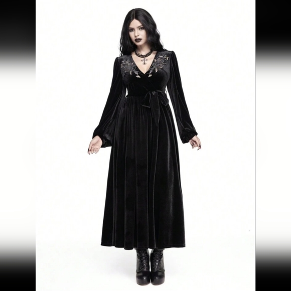 Black Velvet Embroidered Dress - Picture 3 of 7